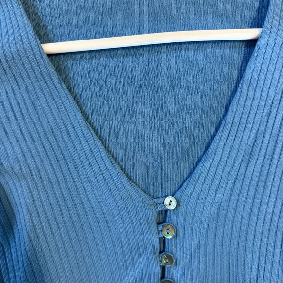 Reformation Blue Ribbed V-Neck Button-Down Shirt - Picture 2 of 2
